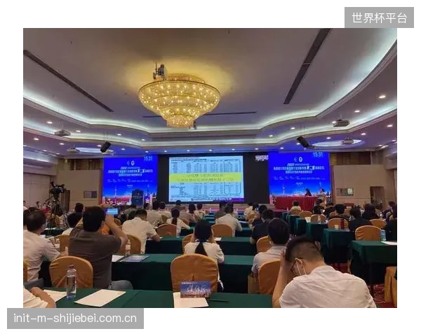 部分场馆的智慧化改造暴露出短视思维，昂贵的硬件投入却忽视了后期的运营与维护成本